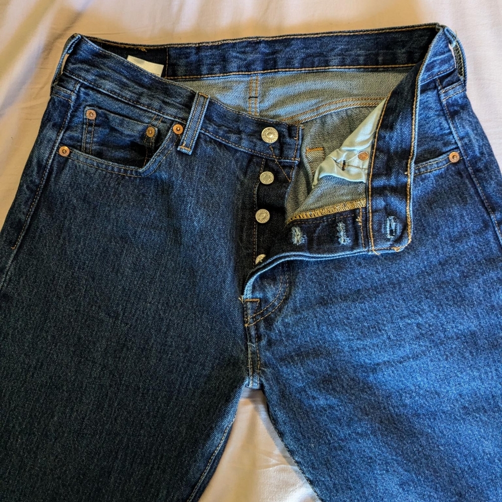 Button Fly Levi 501s